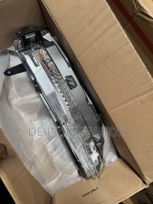 Fortuner Front Pointer Light