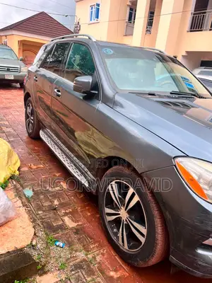 Mercedes-Benz M Class 2014 Black