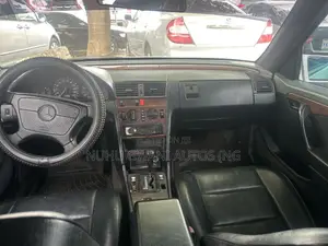 Mercedes-Benz C180 2000 White