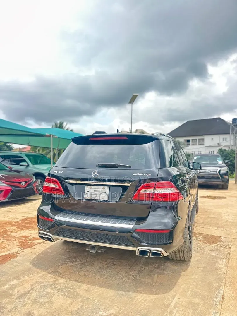 Mercedes-Benz M Class 2013 Black