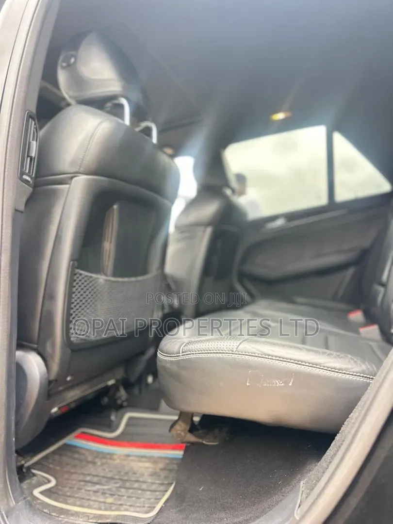 Mercedes-Benz M Class 2013 Black