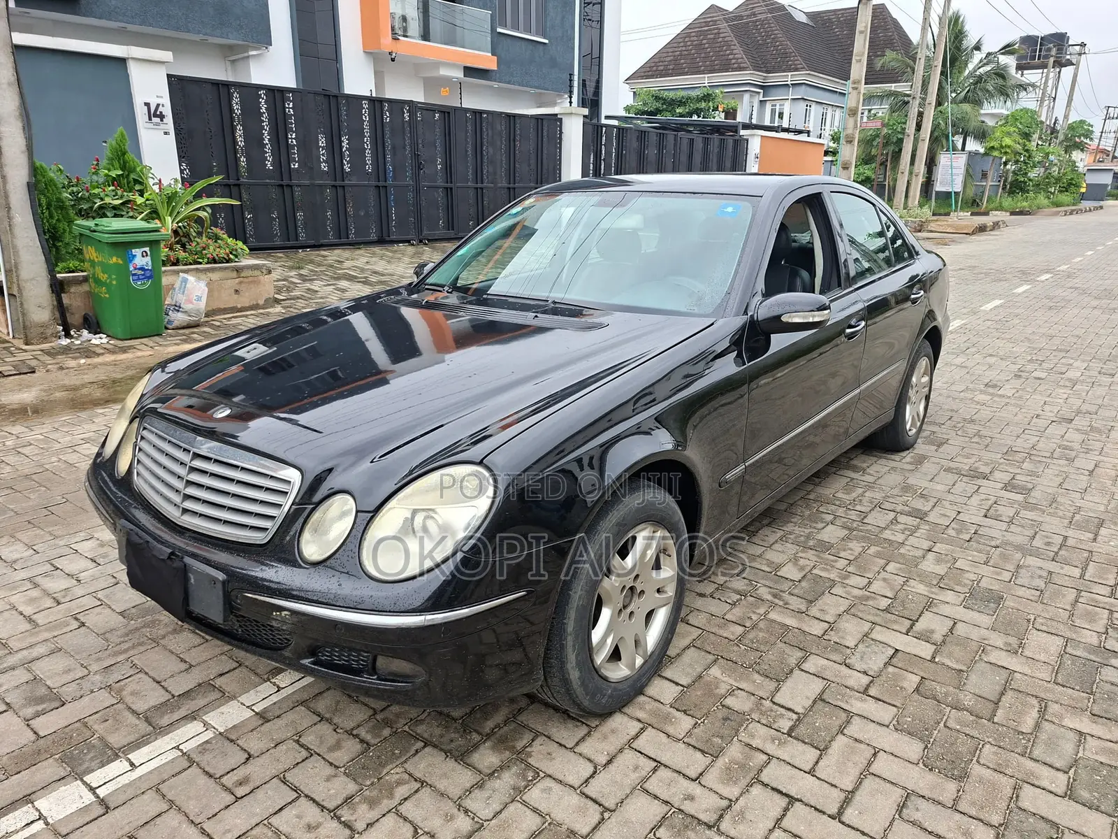 Mercedes-Benz E240 2001 Black