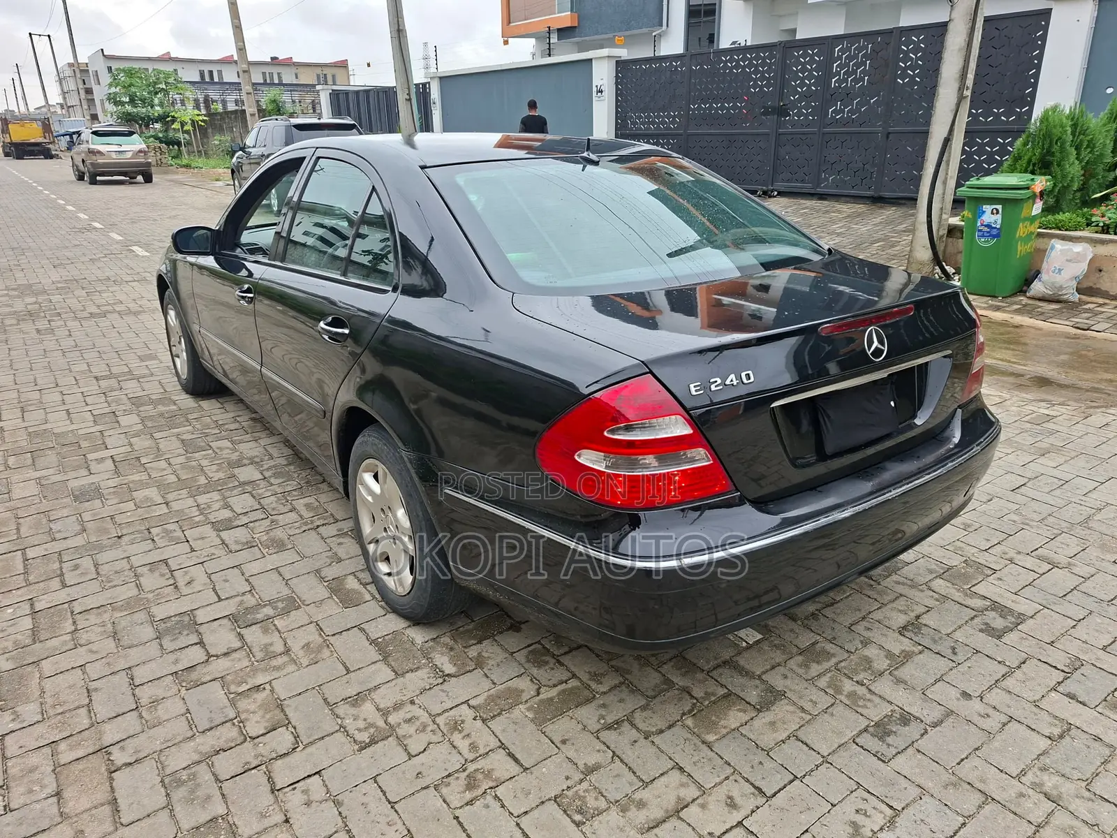 Mercedes-Benz E240 2001 Black