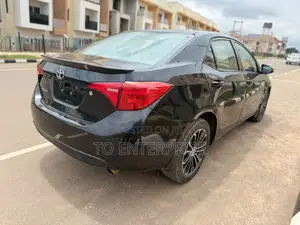 Toyota Corolla 2016 Gray