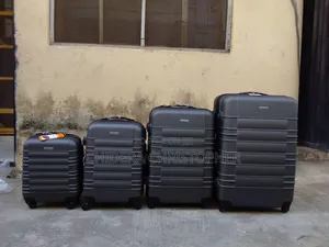 Bunmak USA Travelling Box . A Set Is 4 in 1 and It Has Different Colou