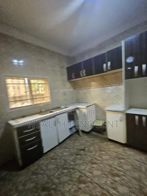 3bdrm Block of Flats in Durumi for rent