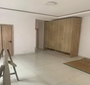 5bdrm Duplex in Igbo-efon for sale