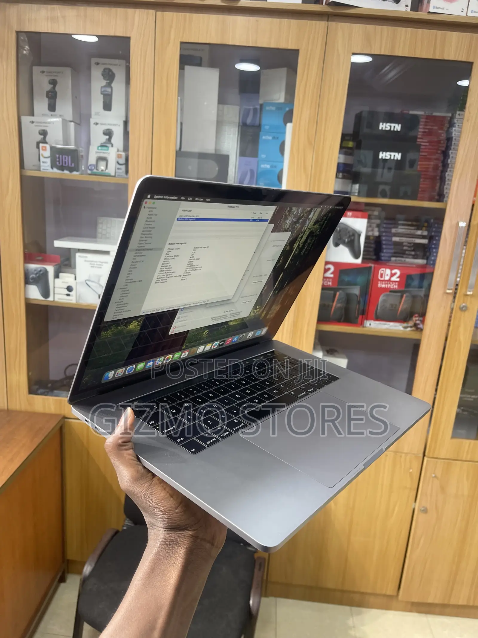 Laptop Apple MacBook Pro 2019 32GB Intel Core i9 SSD 1T