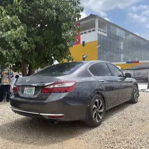 Honda Accord 2016 Gray