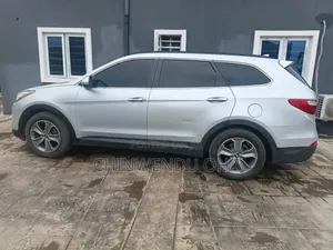 Hyundai Santa Fe 2016 Silver
