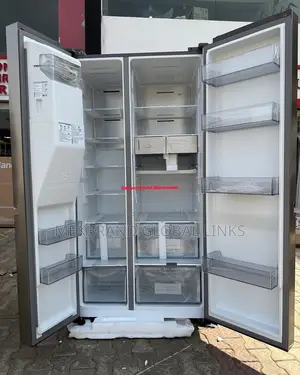 Hisense Side by Side Refrigerator 560l