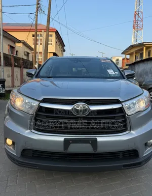 Toyota Highlander 2015 Silver