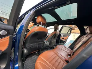 Mercedes-Benz GLC-Class 2017 Blue