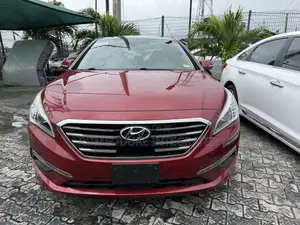 Hyundai Sonata Limited 4dr Sedan (2.4L 4cyl 6A) 2015 Red