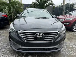Hyundai Sonata Limited 2.0T 4dr Sedan (2.0L 4cyl Turbo 6A) 2015 Black
