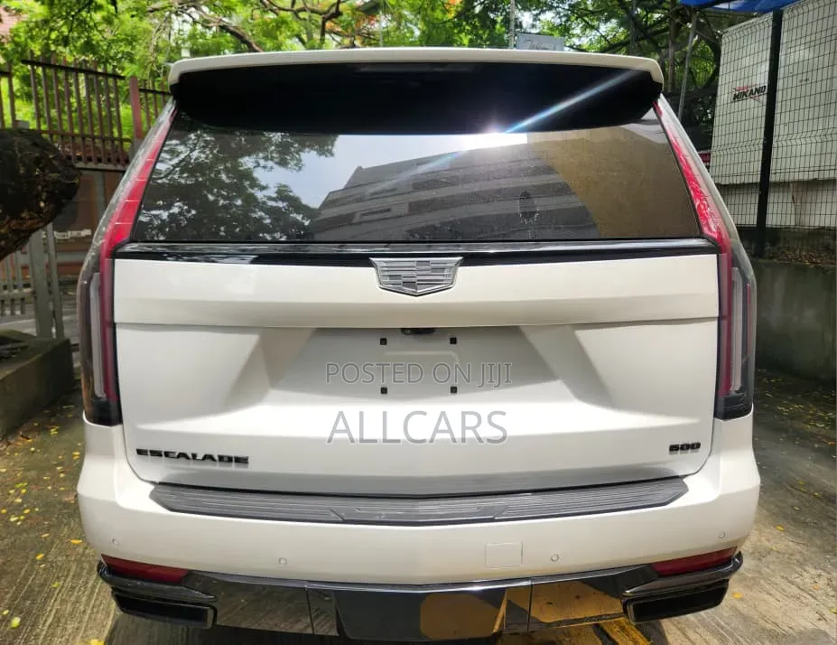 Cadillac Escalade 2024 White