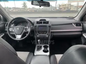 Toyota Camry 2014 Blue