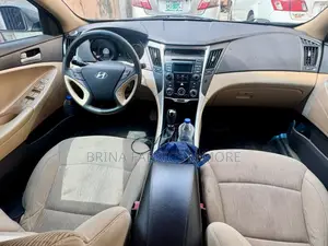 Hyundai Sonata GLS 4dr Sedan (2.4L 4cyl 6A) 2014 Gold
