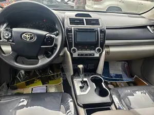 Toyota Camry LE 4dr Sedan (2.5L 4cyl 6A) 2013 Black