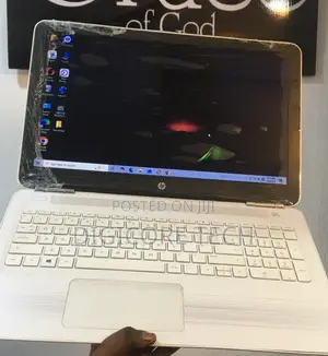 Laptop HP Pavilion 10 8GB Intel Core i5 HDD 500GB