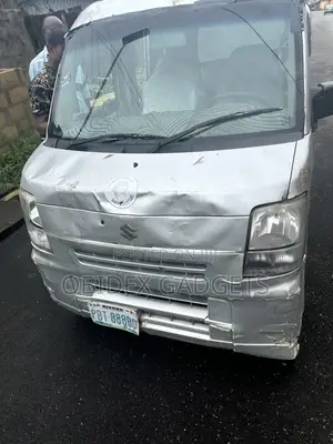 Suzuki APV Minibus 2008 Silver