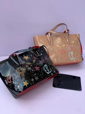 Luxury Bag Comes in 2 Colours Nude and Black