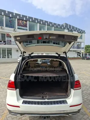 Mercedes-Benz GLE-Class GLE 350 2018 White