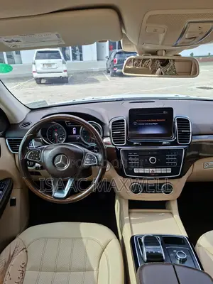 Mercedes-Benz GLE-Class GLE 350 2018 White