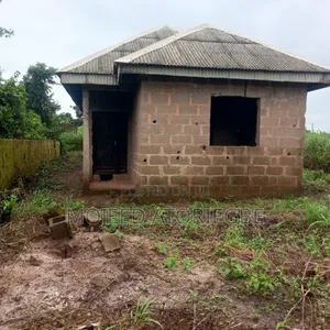 3bdrm Apartment in Obafemi-Owode for sale