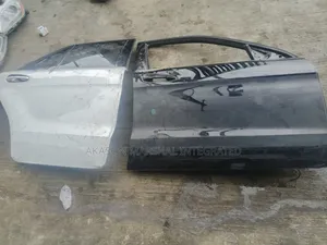 ML 350 2015 Front and Back Doors