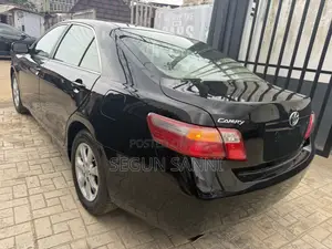 Toyota Camry XLE V6 4dr Sedan (3.5L 6cyl 6AM) 2009 Black