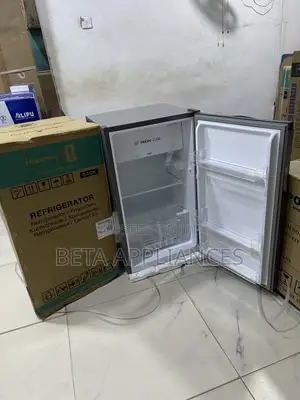 Hisense Compact Fresh Food Refrigerator