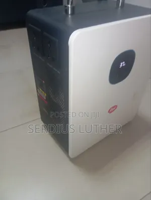 ITEL Power Bank Inverter