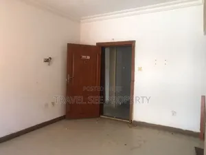 9bdrm Duplex in Off Adeola Adeku for rent