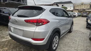 Hyundai Tucson 2018 Silver