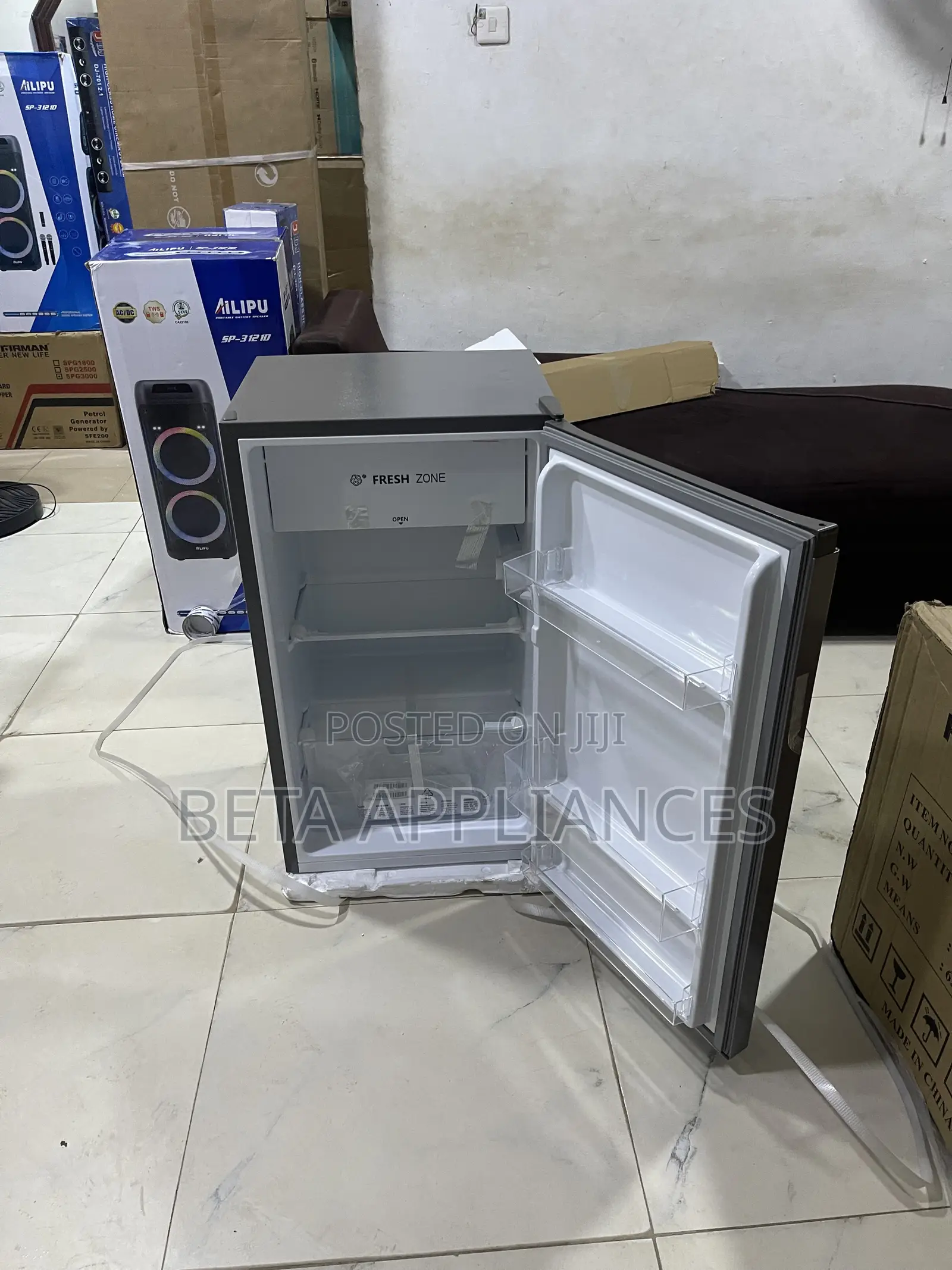 Hisense Quiet Running Mini Fridge
