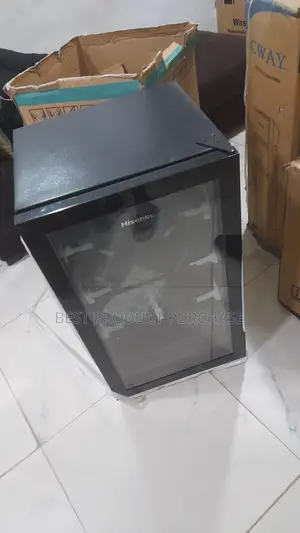 Brand New Hisense JC-94 Mini Fridge for Restaurant Counter