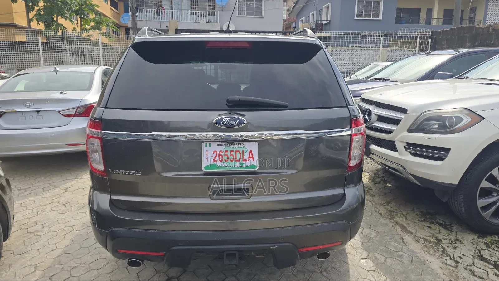 Ford Explorer 2013 Gray