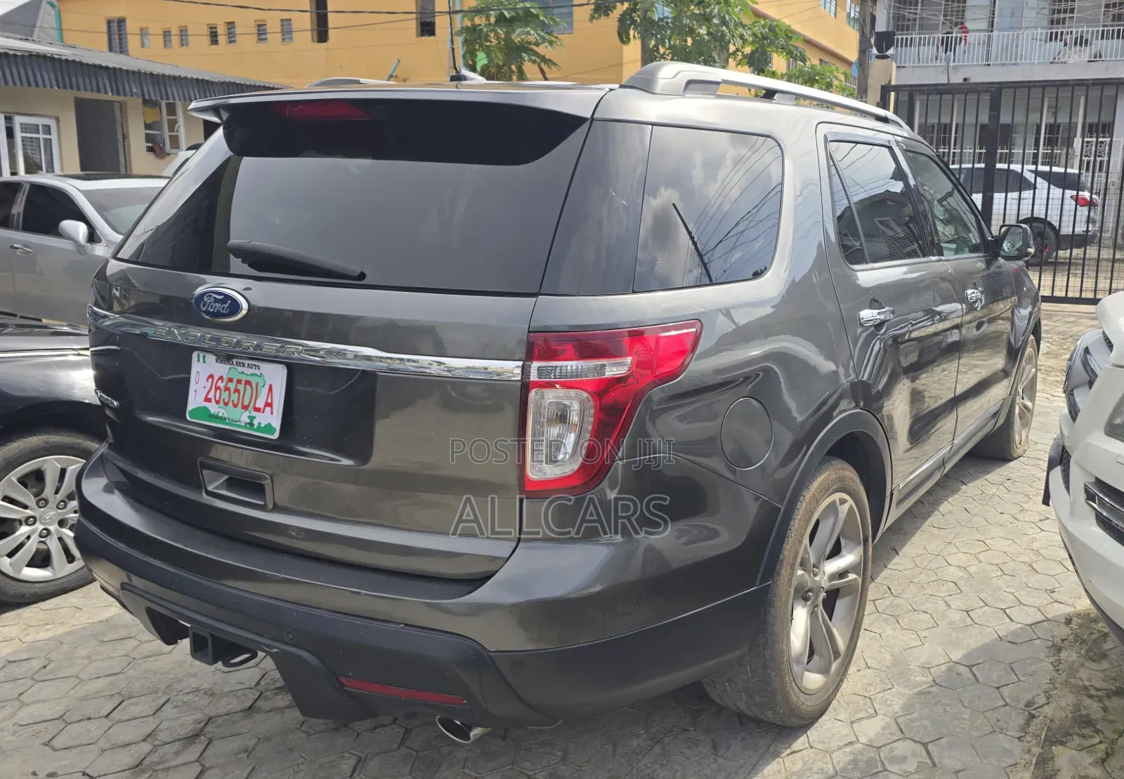 Ford Explorer 2013 Gray