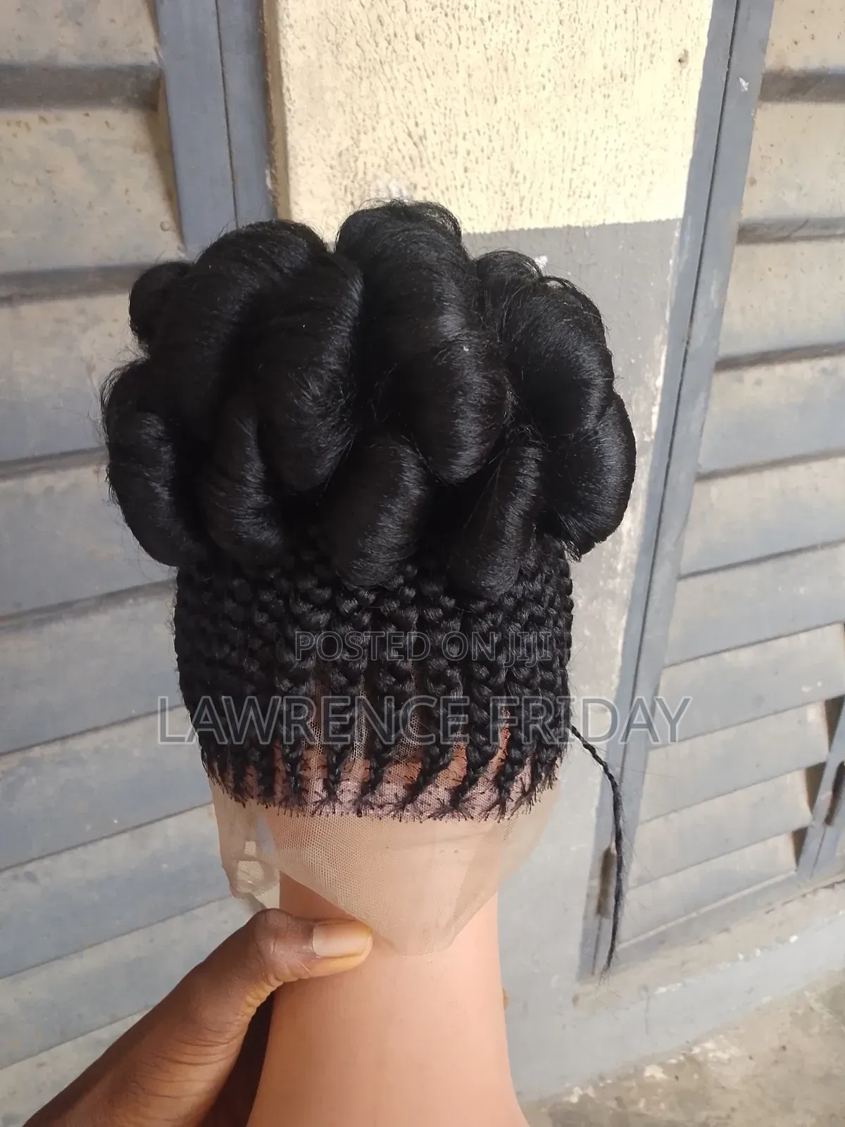 Half Frontal Styling