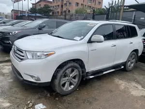 Toyota Highlander 2013 White
