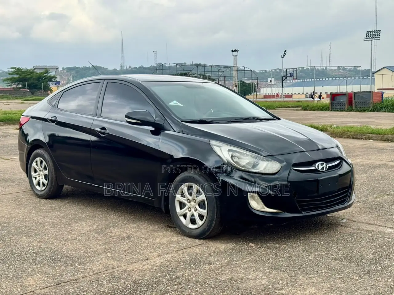 Hyundai Accent GLS 2013 Black
