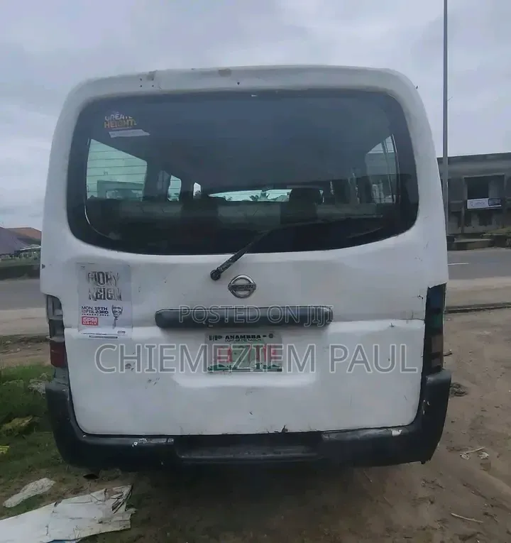 Nissan Caravan (Urvan) 2008 White