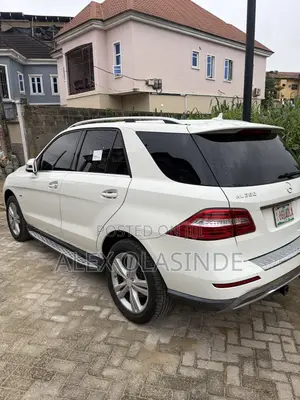 Mercedes-Benz M Class ML 350 4Matic 2012 White