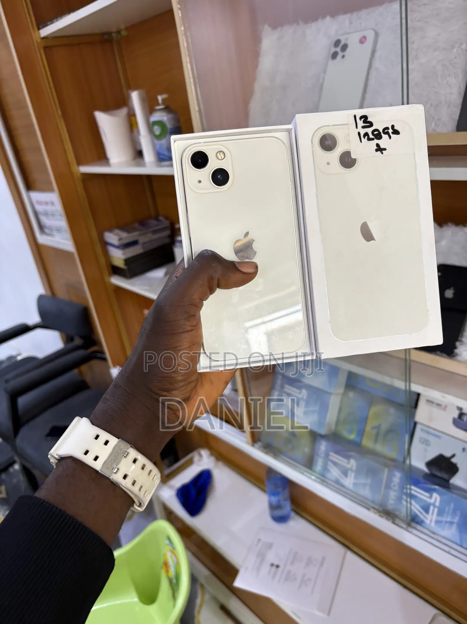 Apple iPhone 13 128 GB White