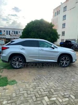 Lexus LX 2017 Silver