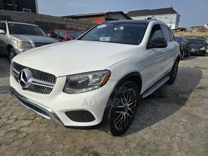 Mercedes-Benz GLC-Class 2017 White