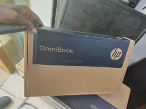 New Laptop HP OmniBook 5 Flip 16GB Intel Core i7 SSD 1T