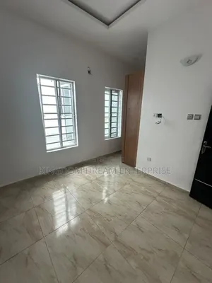 5bdrm Duplex in Osapa Lekki for rent