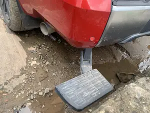 Toyota Tundra 2022 Red